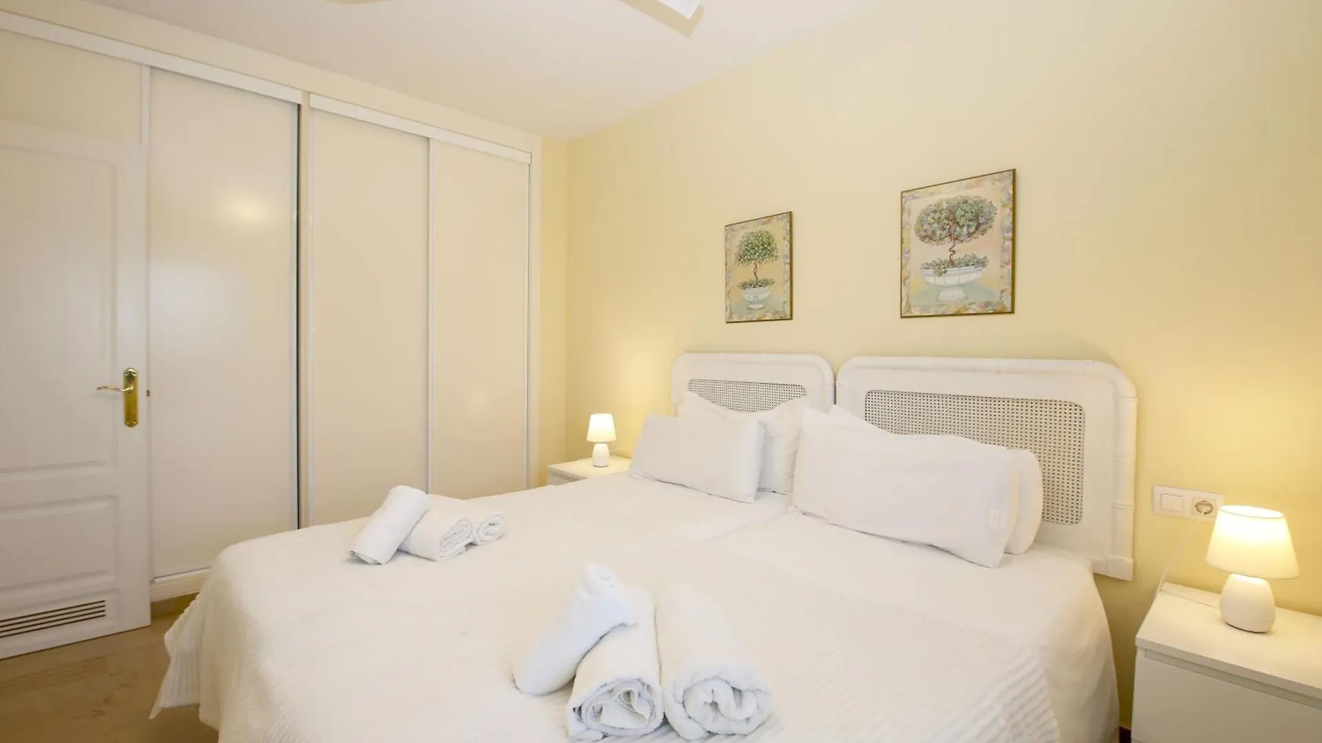 Estepona Port Apartment Paloma